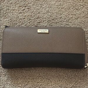 Kate Spade Black and Brown Leather Wallet